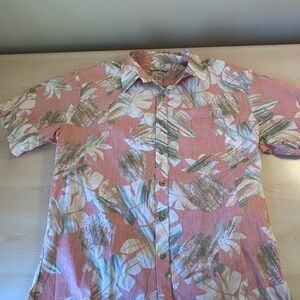 Men’s Short-Sleeve Pink Tropical Print Button-Down Shirt